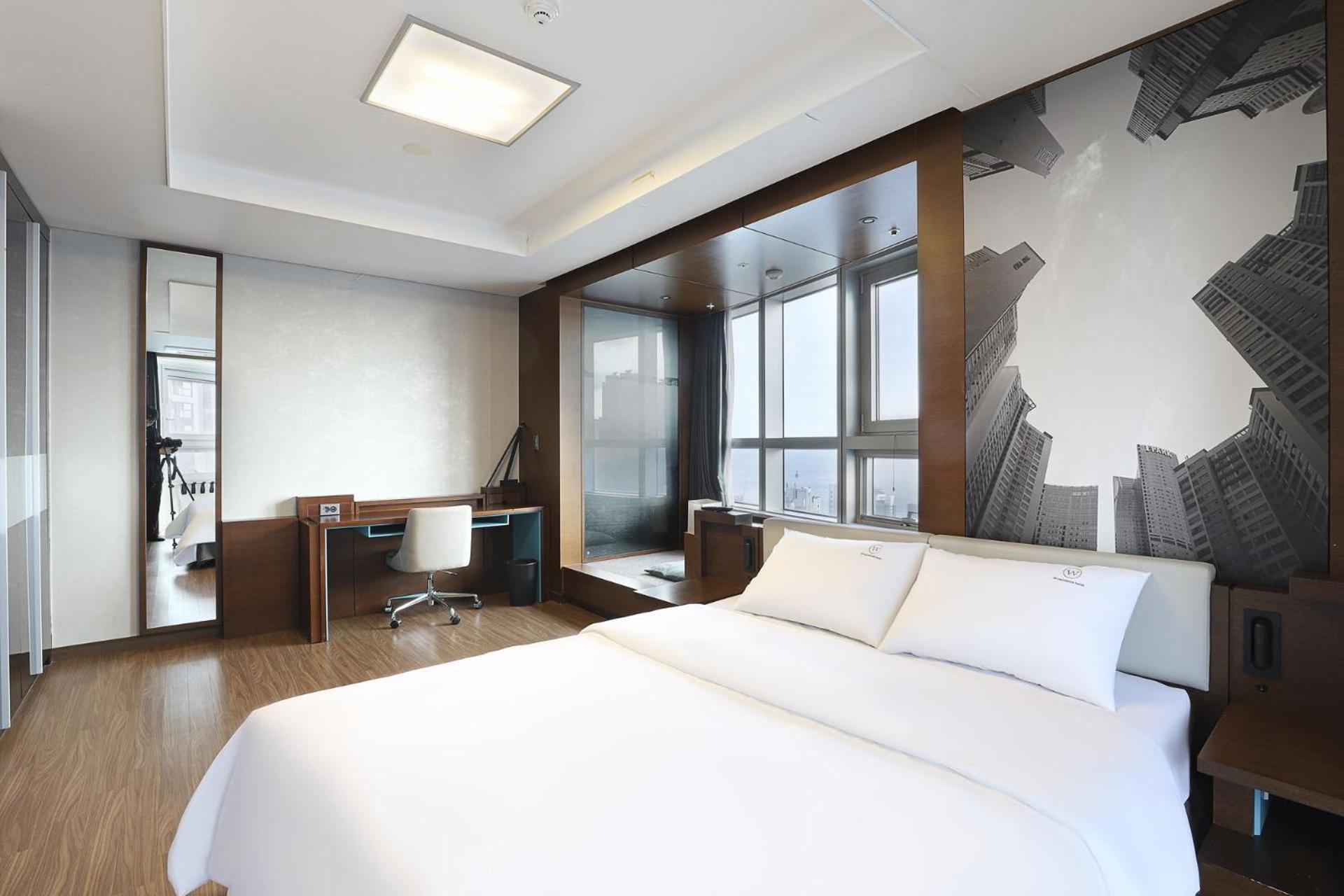 W Residence Hotel Busan Exteriör bild