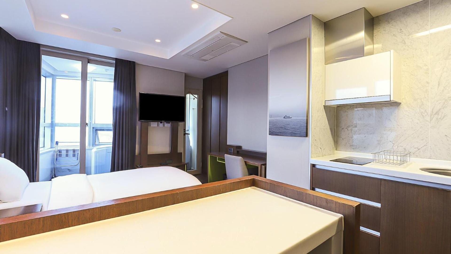 W Residence Hotel Busan Exteriör bild